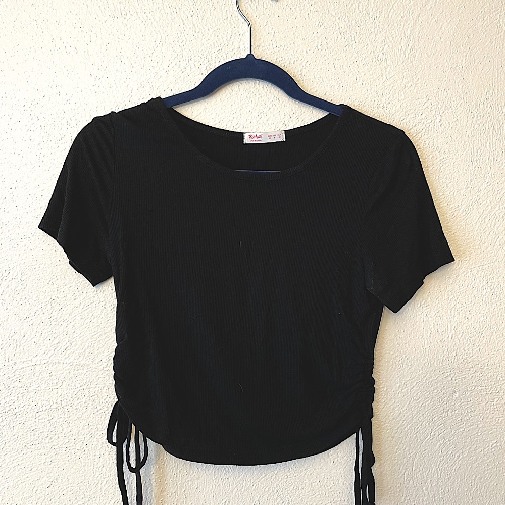 Black side tie crop top- ROMWE medium